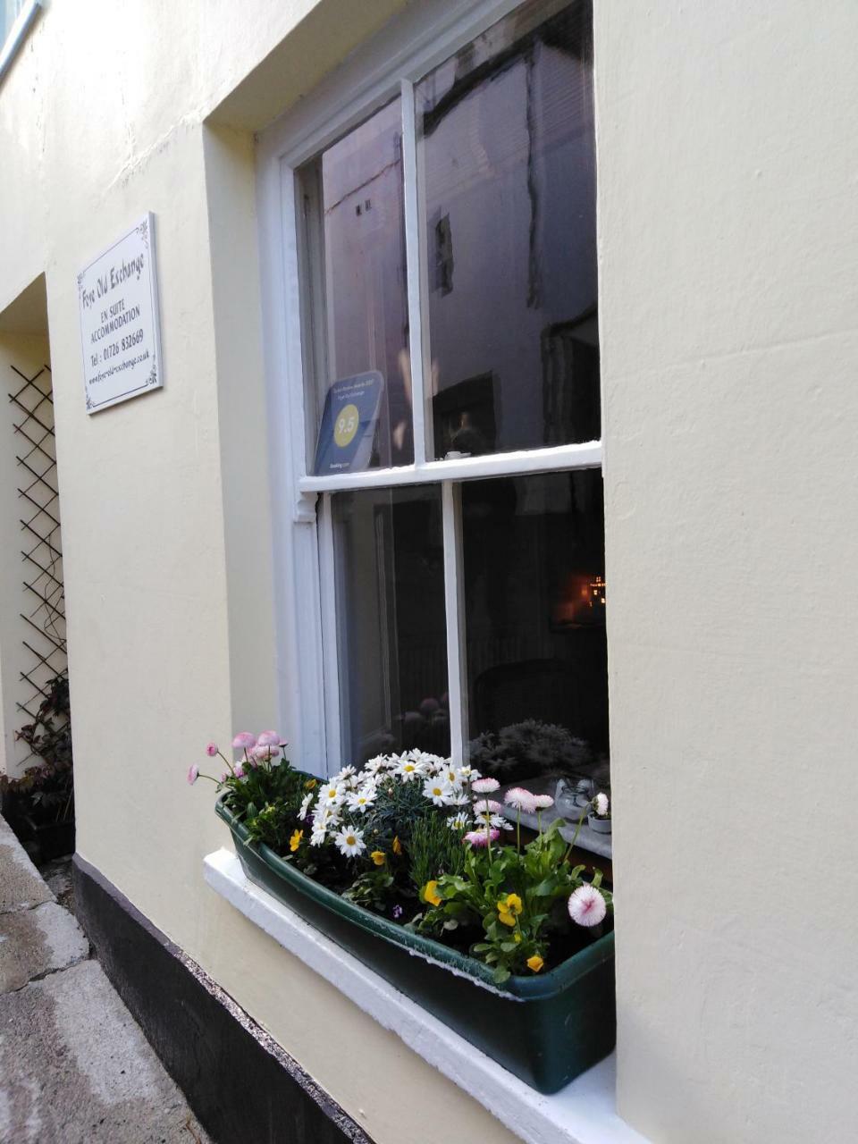 Foye Old Exchange Fowey Exterior photo